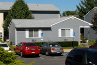 Edgewood Acres in Sicklerville, NJ - Foto de edificio - Building Photo