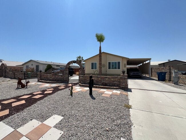 property at 13717 E 52nd St