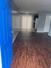 5747 Aftonshire Dr in Fayetteville, NC - Foto de edificio - Building Photo