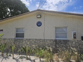 345 NW 5th St, Unit 2 in Pompano Beach, FL - Building Photo