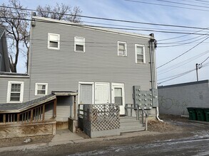 6 11th St S, Unit 1 in Fargo, ND - Building Photo - Building Photo