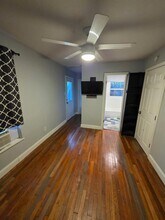 2708 1/2 E 13th St in Austin, TX - Building Photo - Building Photo