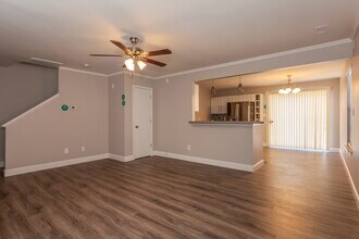 125 Camforth Dr, Unit 4218 in Mooresville, NC - Building Photo - Building Photo