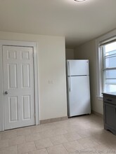 18 Lawrence St in Norwalk, CT - Building Photo - Building Photo