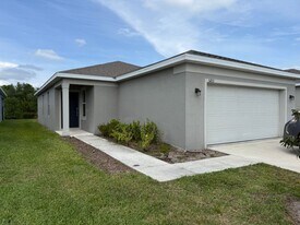 5203 Northern Flicker Dr in St. Cloud, FL - Building Photo