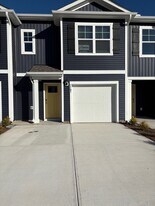 7787 Pennycress Dr in Leland, NC - Building Photo