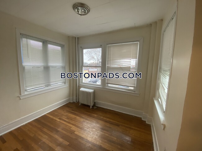 244 Kelton St in Boston, MA - Building Photo - Building Photo