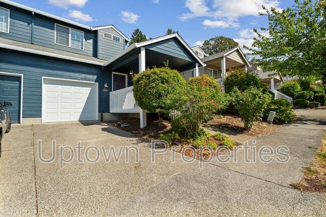14162 SE Summerfield Loop in Happy Valley, OR - Building Photo - Building Photo