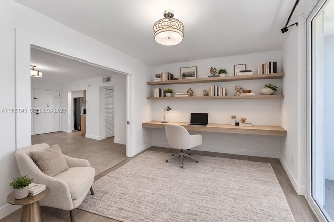 1251 NE 108th St in Miami, FL - Building Photo - Building Photo
