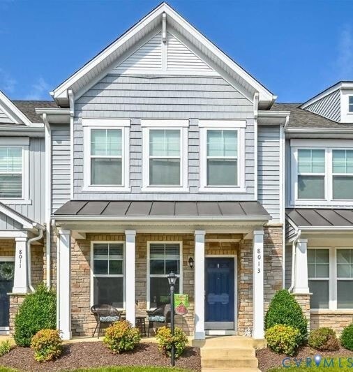property at 8013 Rutland Village Dr