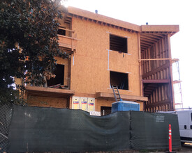 The Ardemis in West Toluca Lake, CA - Building Photo - Building Photo