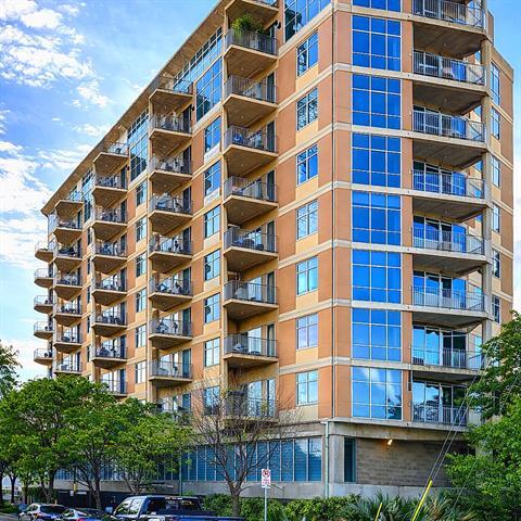 property at 1001 Belleview St