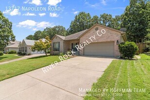 13717 Napoleon Rd in Little Rock, AR - Building Photo
