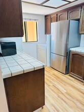 20709 Celeste Cir, Unit 1BR1BA Condo in Cupertino, CA - Foto de edificio - Building Photo
