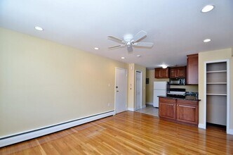 109 Warren St in Watertown, MA - Building Photo - Building Photo
