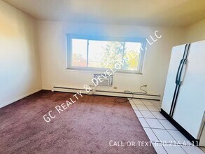 18429 S Torrence Ave-Unit -Unit 6 in Lansing, IL - Building Photo - Building Photo