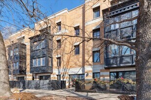 2239 N Lister Ave in Chicago, IL - Building Photo