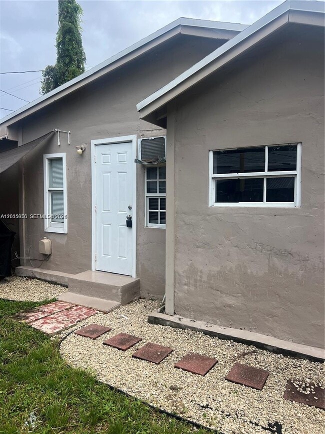 property at 1937 Taylor St
