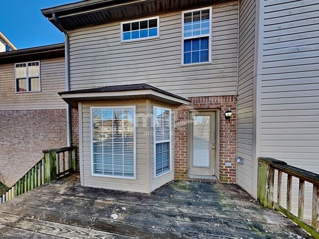 5224 Ridgefalls Way