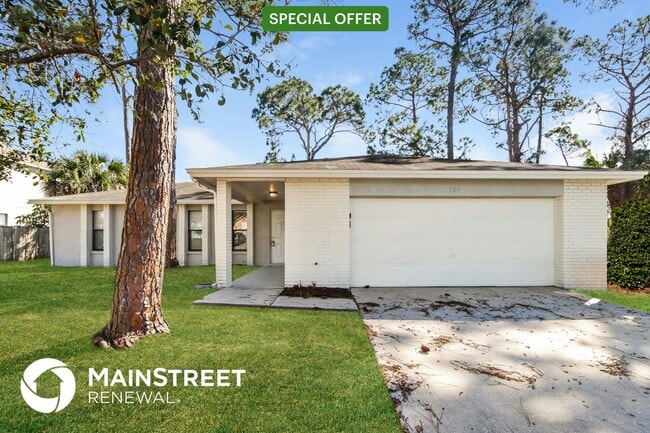 739 Isle Royale Ave in Palm Bay, FL - Building Photo - Building Photo