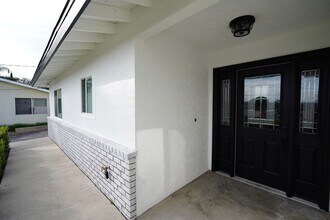 31956 Linda Ladera St in Yucaipa, CA - Building Photo - Building Photo