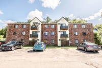 Vineyard Terrace apartments in Concord, NH - Foto de edificio - Building Photo