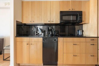 160 Central Park S in New York, NY - Building Photo - Building Photo
