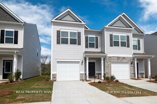 6037 Jasmine Br Rd in Charlotte, NC - Building Photo