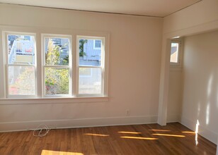 124 Breeze Ave, Unit 124 in Venice, CA - Foto de edificio - Building Photo
