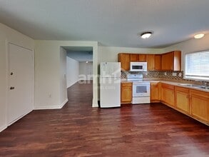 4426 Red Hook Rd in Monroe, NC - Building Photo - Building Photo