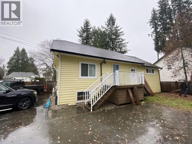 property at 21190 River Rd