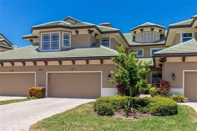 6427 Moorings Point Cir in Lakewood Ranch, FL - Building Photo - Building Photo