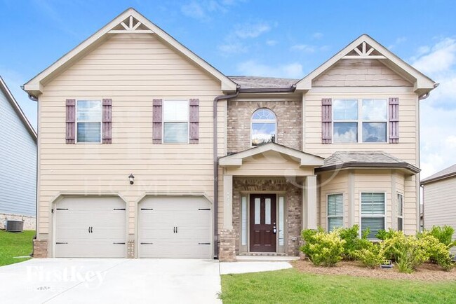 property at 8121 White Oak Loop