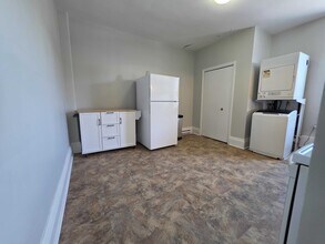 11 Montreal St in Kingston, ON - Building Photo - Building Photo