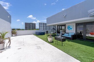 1650 NE 115th St in Miami, FL - Building Photo - Building Photo