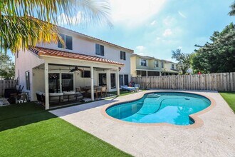 3149 NW 71st Ave in Margate, FL - Building Photo - Building Photo