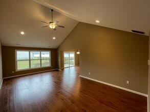 17225 Hudson Cv in Huntertown, IN - Building Photo - Building Photo