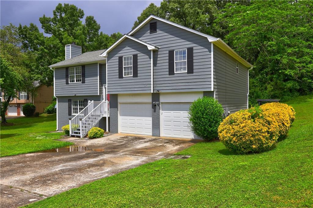 4090 Mark Todd Ct in Hoschton, GA - Building Photo