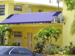 Bella Vista in North Miami Beach, FL - Building Photo - Building Photo