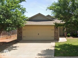 18223 Manera Wy, Unit 1 in Edmond, OK - Building Photo