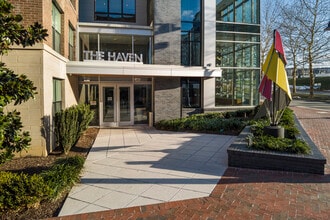 The Haven in Oxon Hill, MD - Building Photo - Building Photo