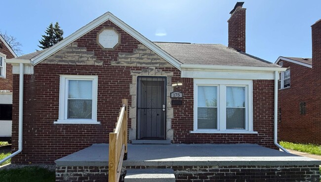 property at 175 W Brentwood St