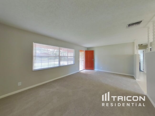 1484 Bloomingdale Rd in Jacksonville, FL - Building Photo - Building Photo