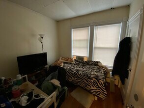 5 Hill St, Unit #3 in Boston, MA - Building Photo - Building Photo