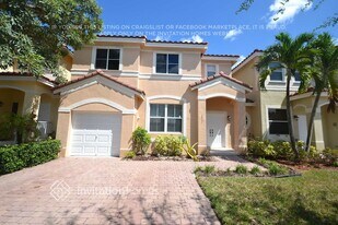 3417 SW 169th Terrace in Miramar, FL - Building Photo