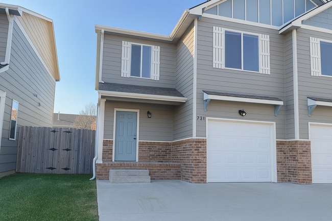 property at 729-731 Deer Haven Ct