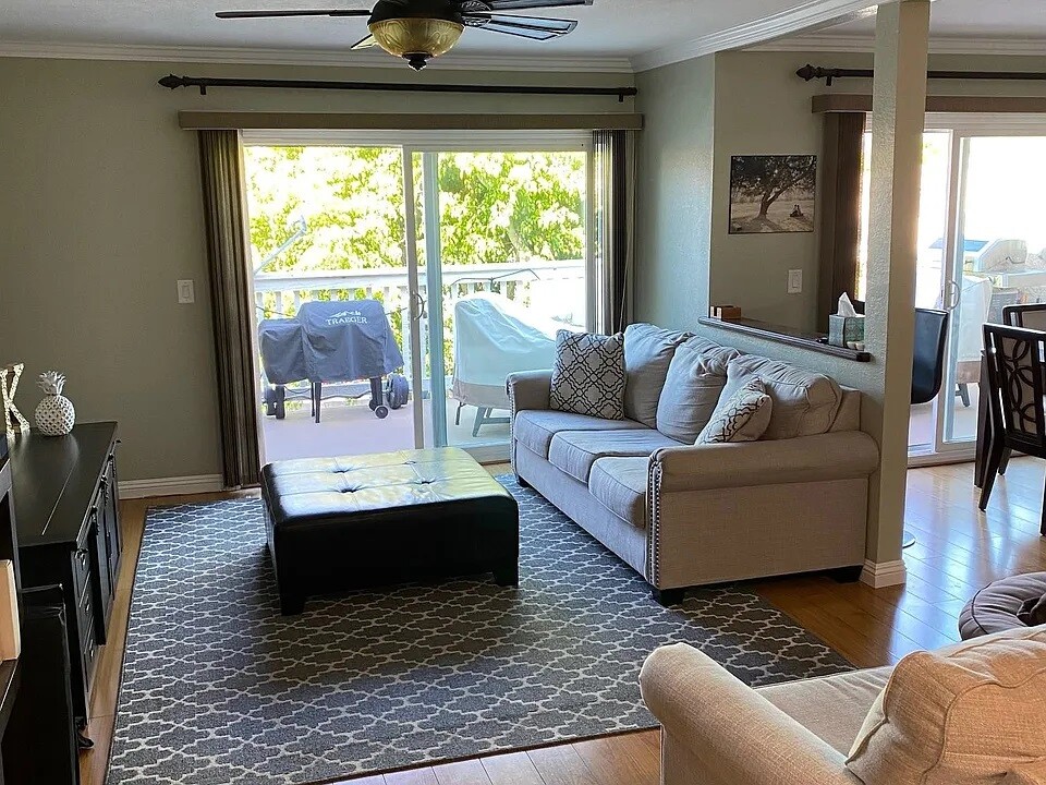 2920 Camino Capistrano, Unit Unit B in San Clemente, CA - Building Photo