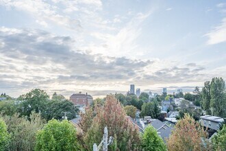 206 22nd Ave in Seattle, WA - Building Photo - Building Photo