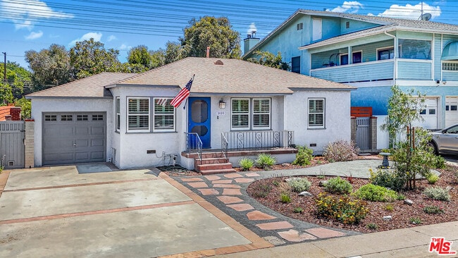 3020 Dow Ave in Redondo Beach, CA - Building Photo - Building Photo