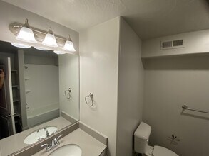 133 Lone Rock Dr in Hurricane, UT - Building Photo - Building Photo